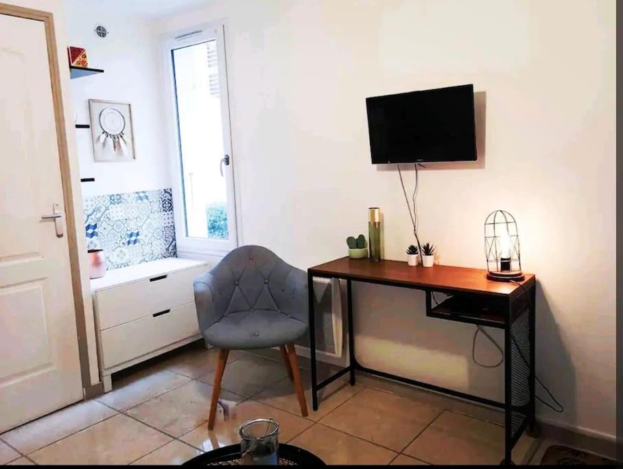 Le Studio Charmant A 20Min De Paris Villennes-sur-Seine Eksteriør billede